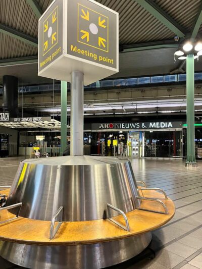 meetingpoint schiphol airport